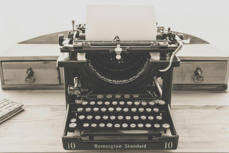 Photo of a mechanical typewriter